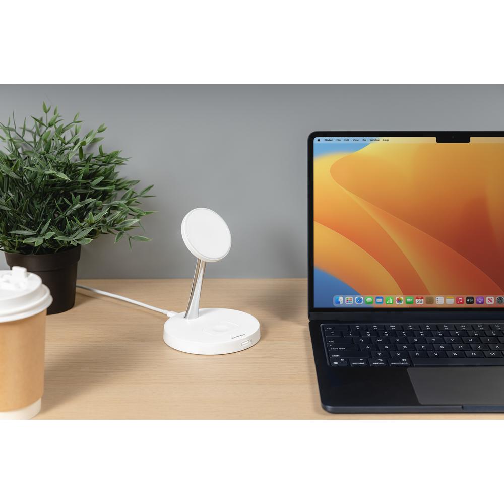 SwitchEasy MagPower 2-in-1 Magnetic Wireless Charging Stand