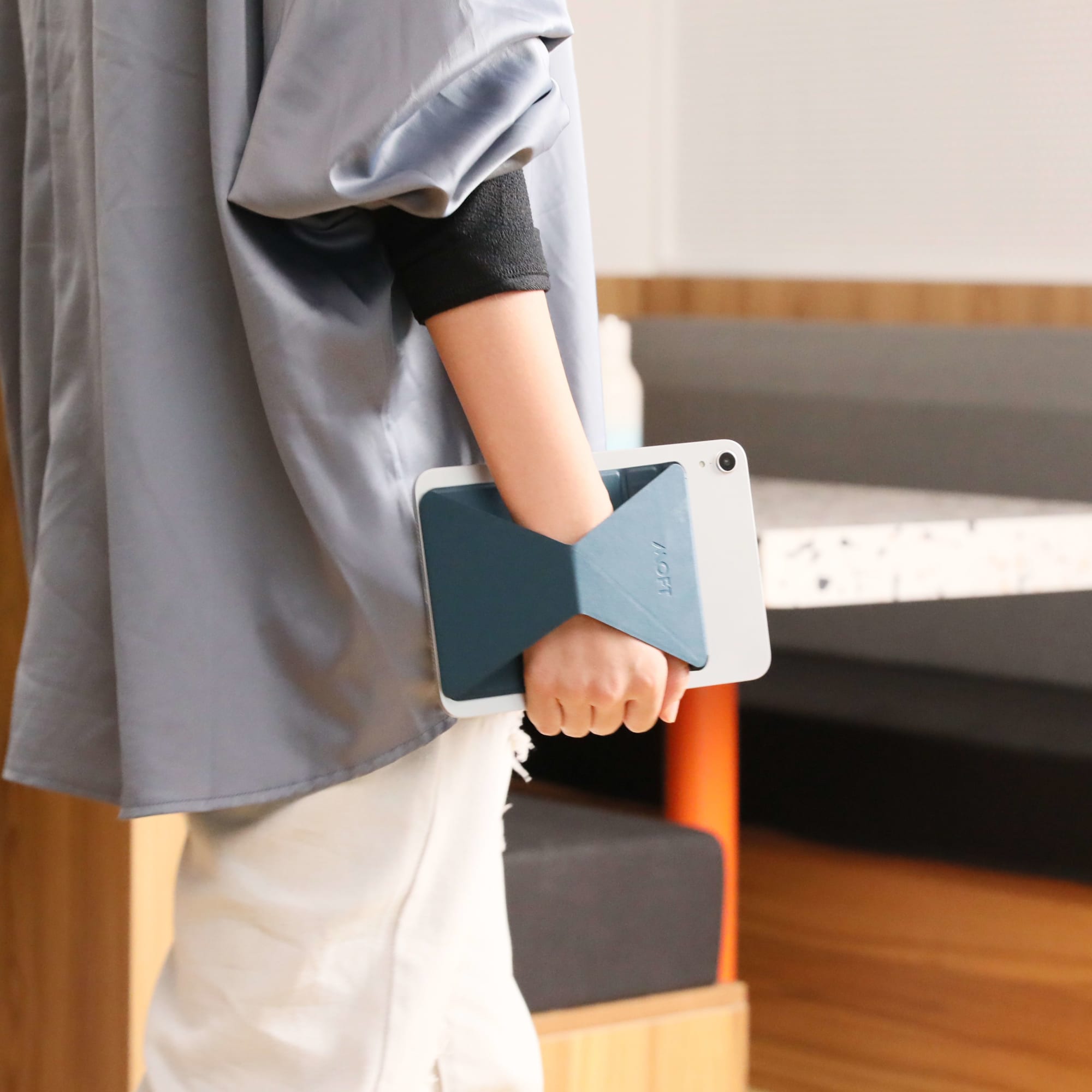 MOFT X Mini Tablet Stand 2021 Magnetic