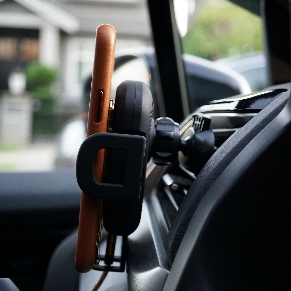 Sleekstrip - Ultra thin stand and grip - original series